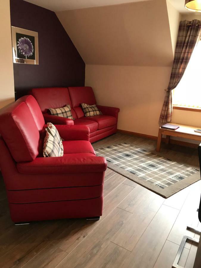 Cairngorm Mountain View Apartment Aviemore Ngoại thất bức ảnh